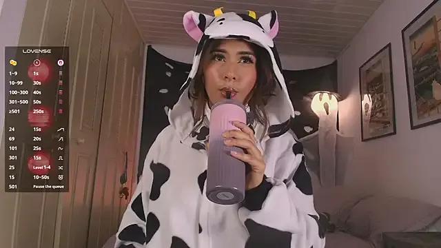 Freechat mmycaliope on StripChat