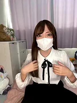 Freechat Moe_v_v on StripChat