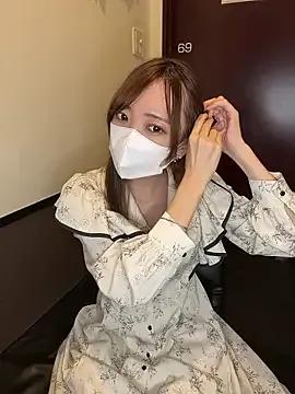 Freechat Moe_v_v on StripChat