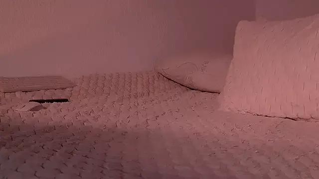 Freechat mrj99219 on StripChat