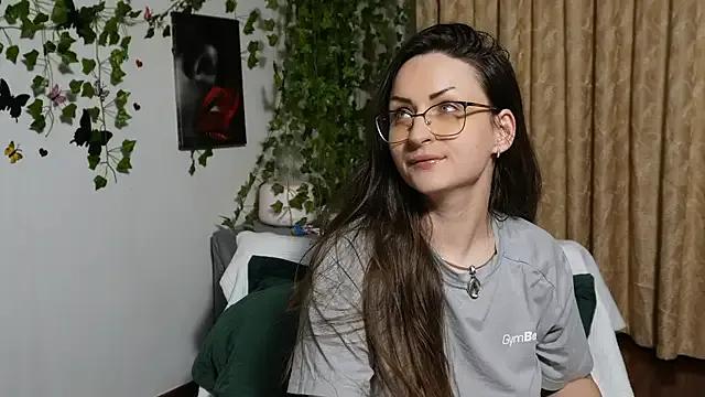 Freechat NaughtYHomemadE on StripChat