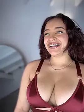 Private NaughtyNinnaXXX on StripChat