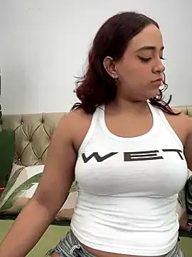 Private NaughtyNinnaXXX on StripChat