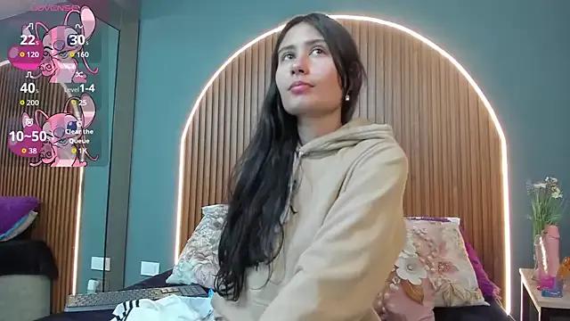 Freechat NayeCloud on StripChat