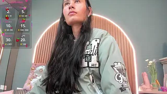 Freechat NayeCloud on StripChat