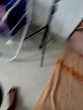 Freechat nishababybaby on StripChat