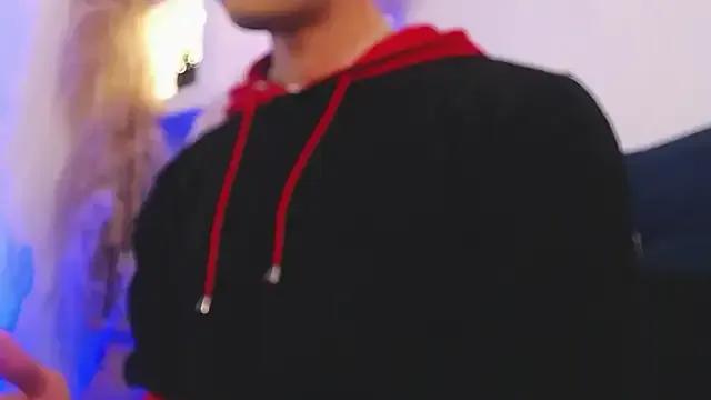 Freechat OzorioDany on StripChat