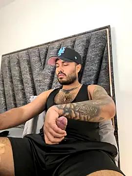 PapiStan on StripChat 