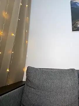 perfect_sweety_girl — Spread wet pussy + last tipper 2 vids