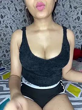 Pretty_doll25 — Private on StripChat