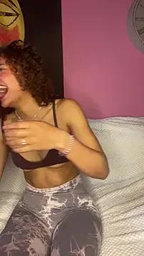 Private PrettyLia on StripChat