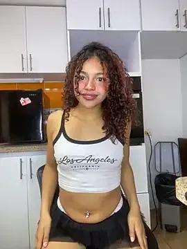 Private PrettyLia on StripChat