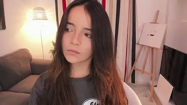 Raychell_Black — Shakira hot dancing