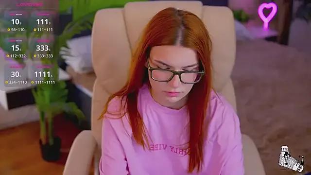 Private RedShinee on StripChat