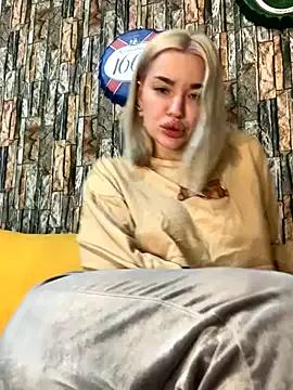 Sextazy — Topless and lick boobs