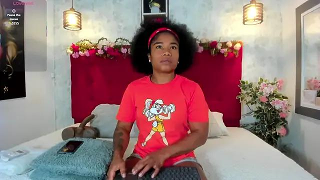 Freechat SilvannaFit on StripChat