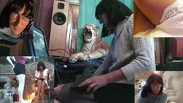 SissiDomination on StripChat 