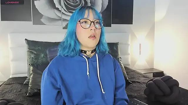 sofi_bakerr — FINGER IN THE ASS 