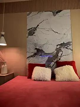 SofiaWildee — anal plug and domi control for 5 minutes