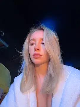 SSSATIVA_model on StripChat 