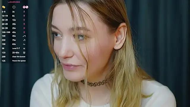 StarryMary — make a doggy with cameltoe