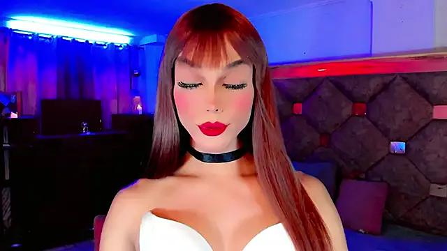 Freechat the-horus-girl on StripChat