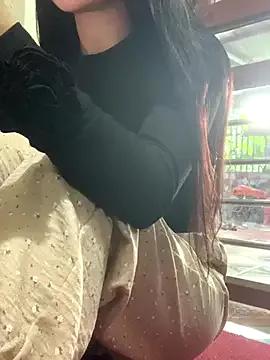 Tieuvi_18 — Show tit