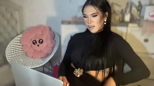 Freechat Ts_glamxxxx on StripChat