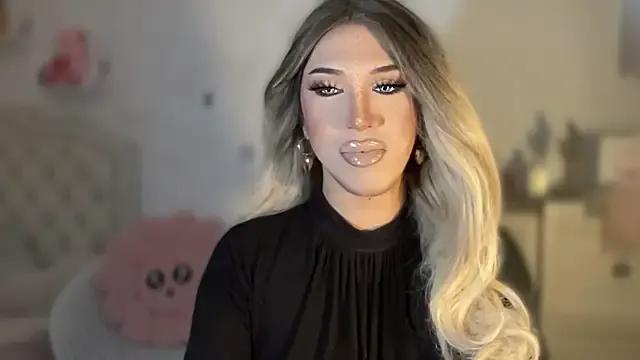 Freechat Ts_glamxxxx on StripChat