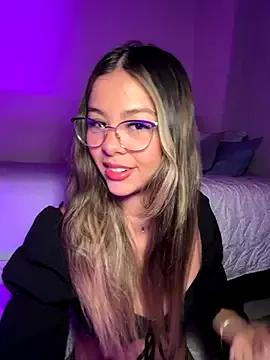 Freechat tuckersabrina on StripChat