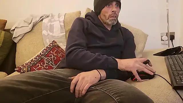 Freechat uk-bobbie-uk on StripChat