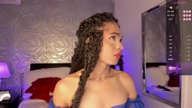 Freechat vennus1_ on StripChat