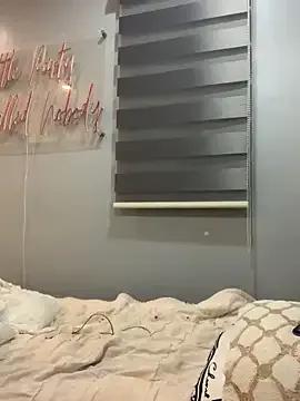 VictoriaL0ve — Cum and shoot my load