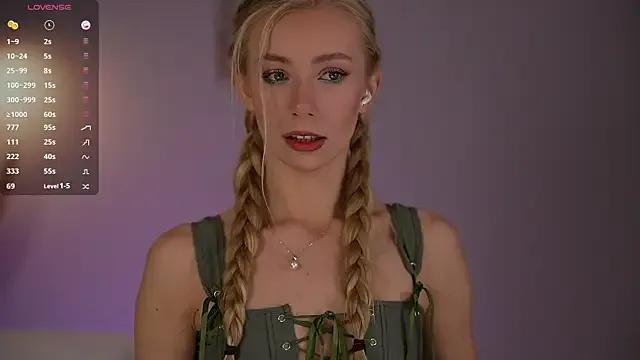 StripChat Vika54784 is Freechat Vika54784 — Happy Sunday