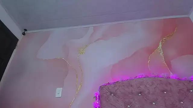 violet_taylor_ — SHOW CUM