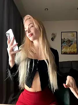 Freechat Vladamais on StripChat