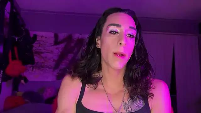 Freechat xoFrankie on StripChat