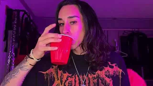 Freechat xoFrankie on StripChat