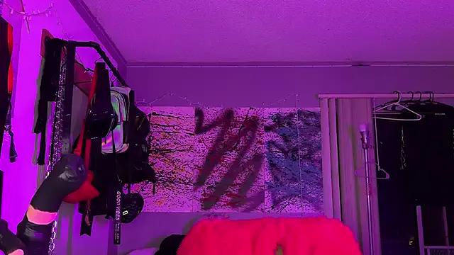 Freechat xoFrankie on StripChat