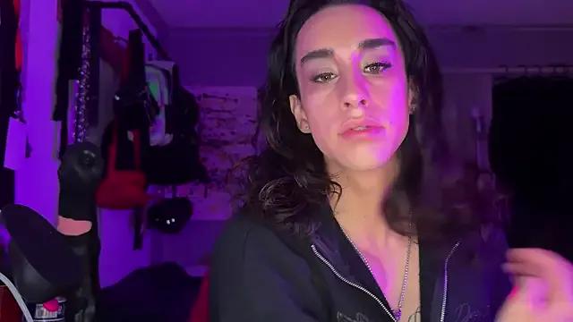 Freechat xoFrankie on StripChat